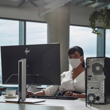 PRO TOWER 400  I3-14100 512GB 8GB SSD W11P